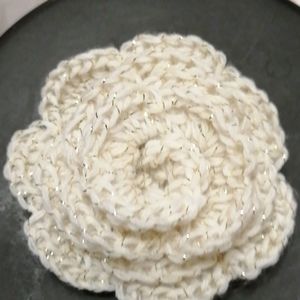 ROSE. HAND CRAFTED. MED. LG.  METTALIC